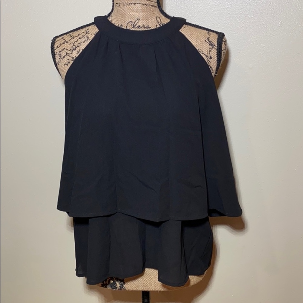 Black sheer layer tank